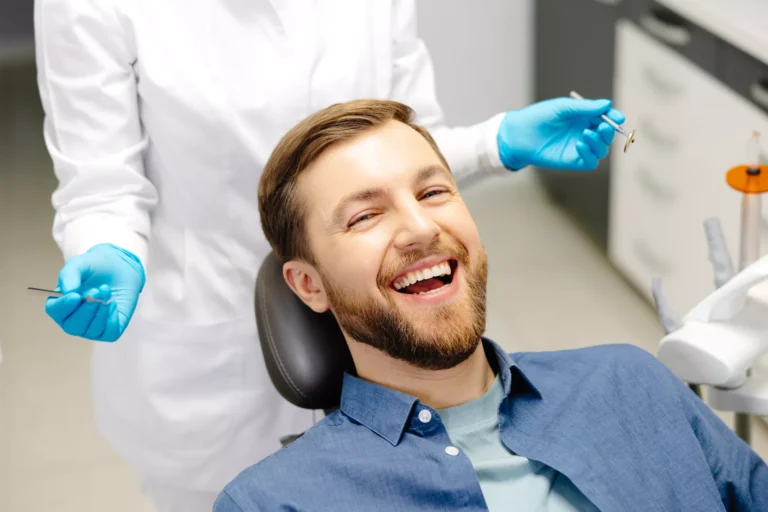 wisdom-tooth-removal-pasadena Image description